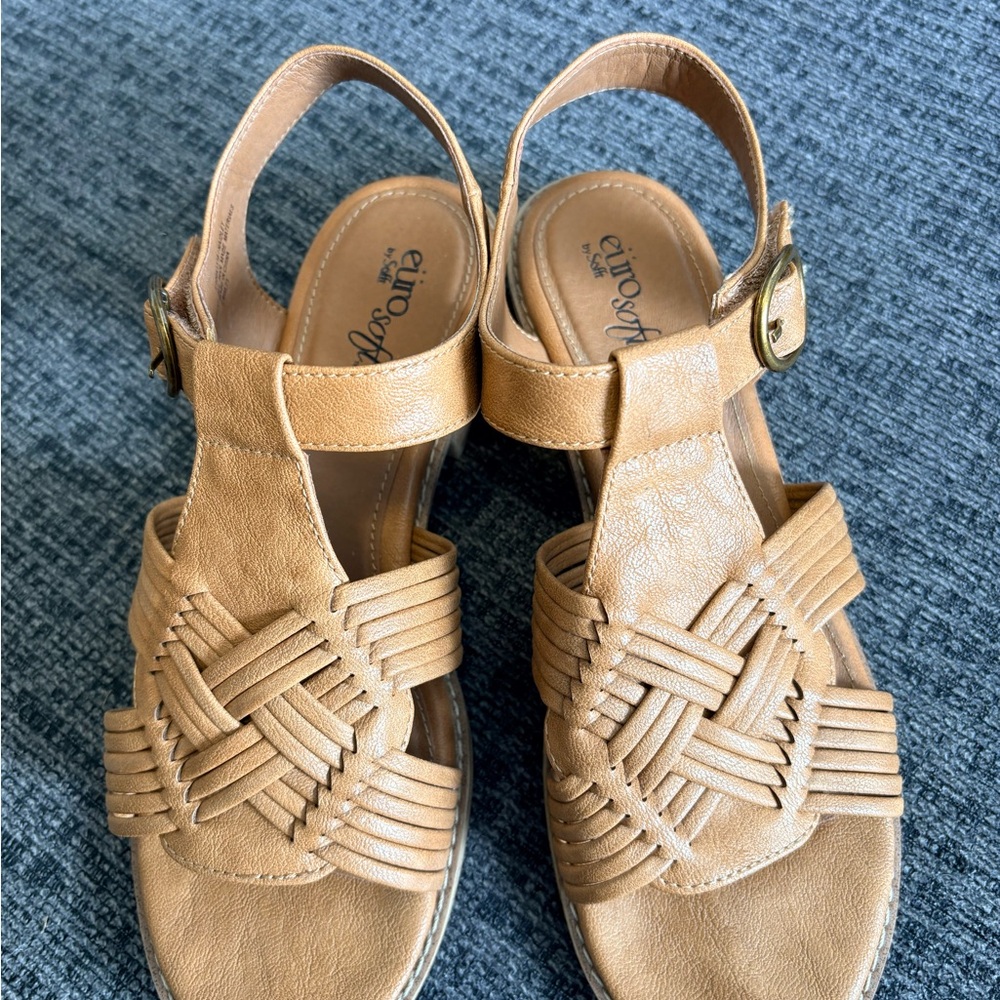 Leather Sandals with Woven Design